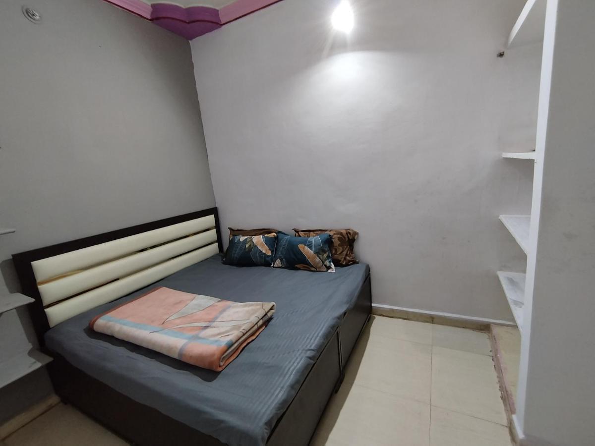 Kalpeshwar Homestay Ujjain Zewnętrze zdjęcie